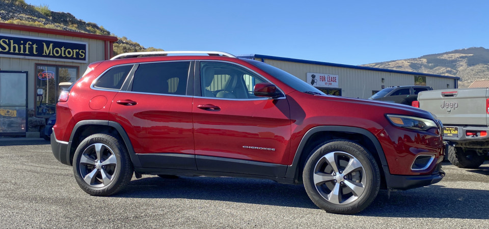 2018 Jeep Cherokee 4x4 For Sale at Stickshift Motors Cody, WY